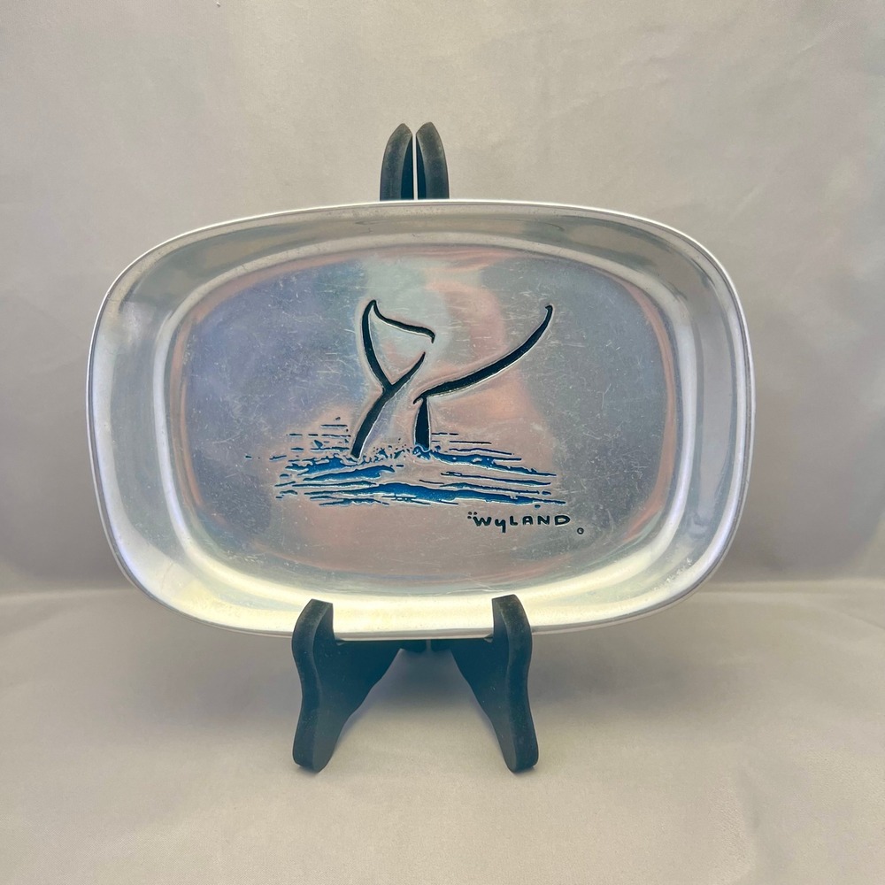 Wilton Armetale Wyland Collection Whale Tail Pewter Tray Silver Blue Good
